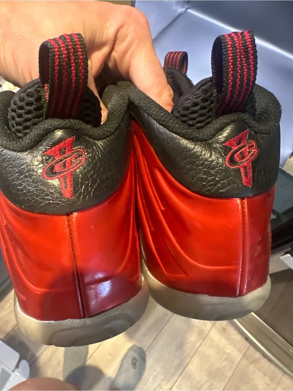 Nike little posite